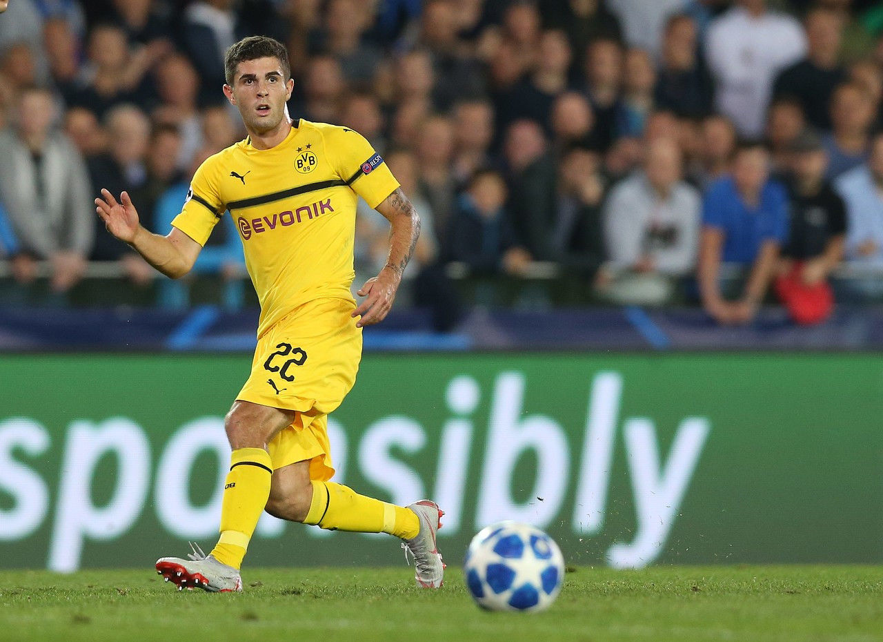 实现更新换 实现更新换