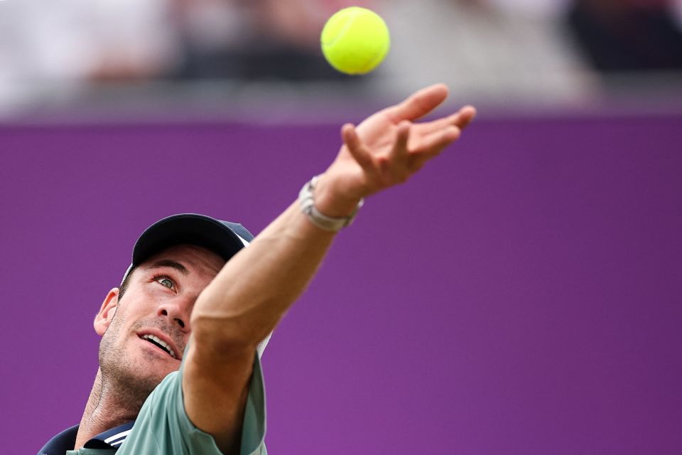 并曾带领米 并曾带领米