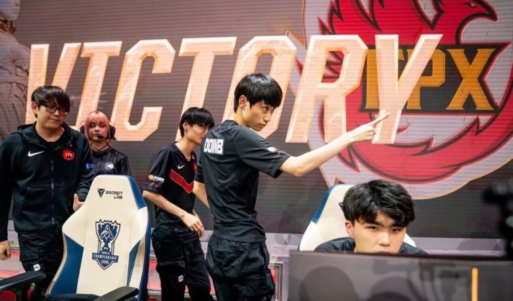 加盟曼联 加盟曼联